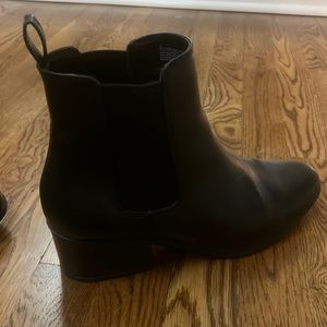 Women’s size nine black booties